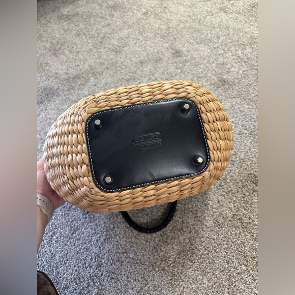 Vintage Coach Black and Tan Woven Tote Bag - Picture 12 of 14